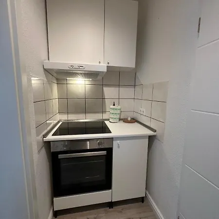 Apartment Fewo Kroepi 8 - Zentral, Schlicht & Einfach Fuer Preisbewusste Urlauber & Monteure I Molli-Blick Bad Doberan