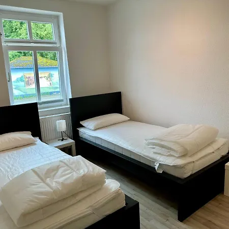 Apartment Fewo Kroepi 8 - Zentral, Schlicht & Einfach Fuer Preisbewusste Urlauber & Monteure I Molli-Blick