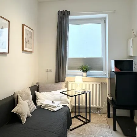 Ls Kroepi 8 In - Zentrumsnah, An Der Molli-zugstrecke Appartement Bad Doberan